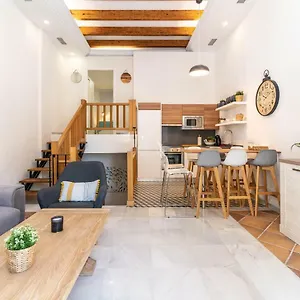 https://luxury-apartment-torremolinos.hotelsinnerja.org